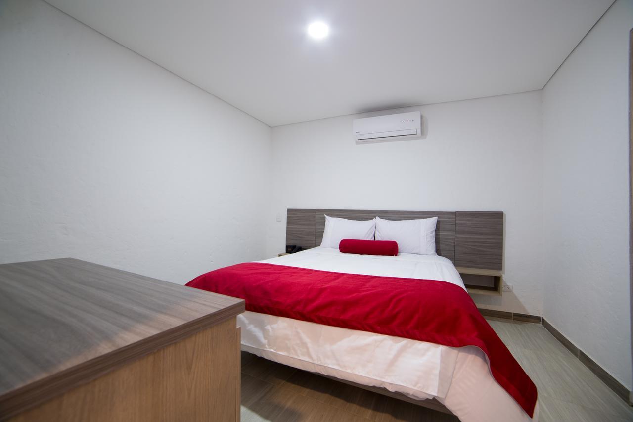 Hotel Med 70 Medellin Luaran gambar