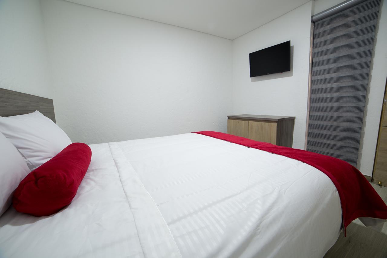 Hotel Med 70 Medellin Luaran gambar