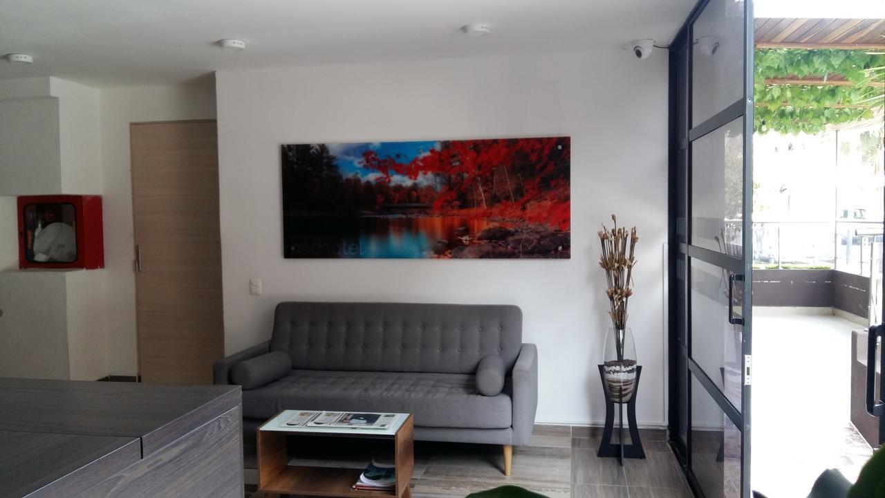 Hotel Med 70 Medellin Luaran gambar